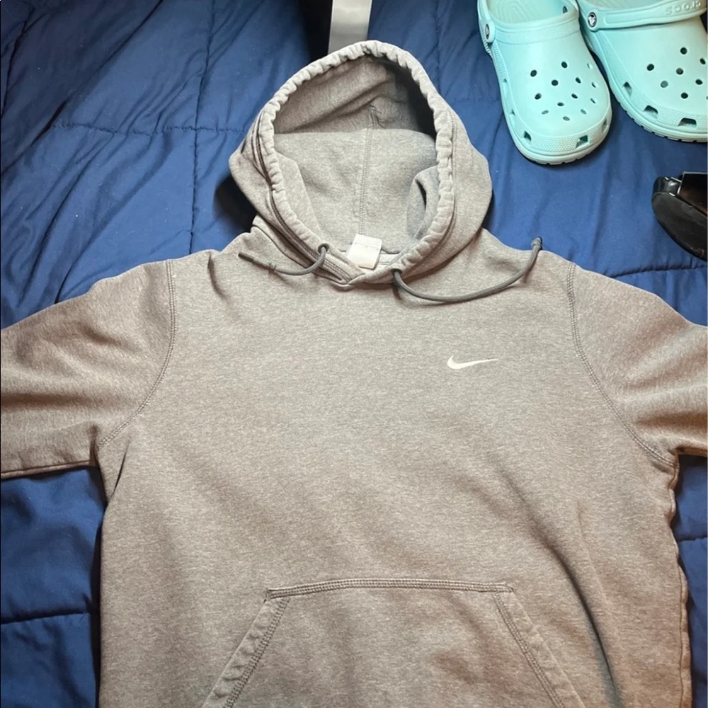 Grey nike hoodie
